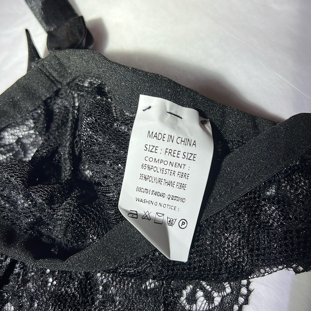 Intimate Apparel - Picture 4 of 5